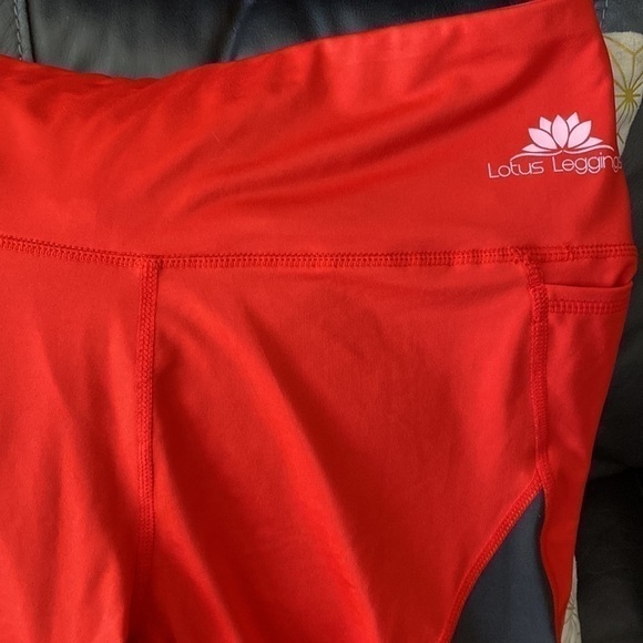 LOTUS LEGGINGS WOMEN'S HIGH WAIST
LEGGINGS WITH SIDE POCKETS SZ XL - Picture 3 of 9